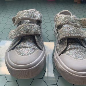 Sparkly toddler sneakers size 7